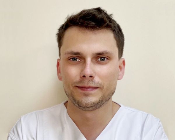 Dr. Bogdan Dumitriu Bogdan Dumitriu