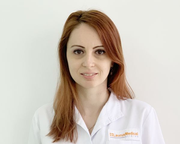 Dr. Estera-Maria Jeledintan Dr. Estera-Maria Jeledintan