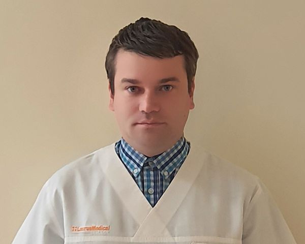 Dr. Marius Iordache Dr. Marius Iordache