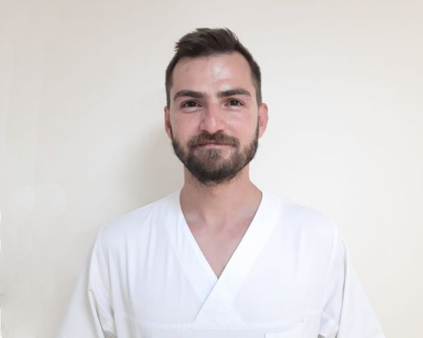 Dr. Paul Alexandru Medan Dr. Paul Alexandru Medan