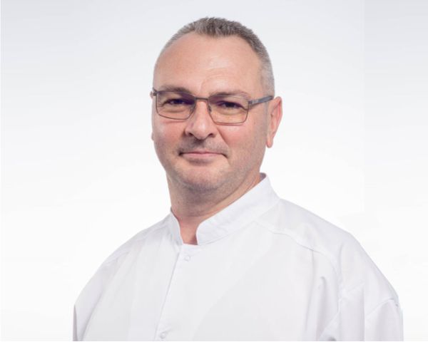 Dr. Sorin Hothazie Dr. Sorin Hothazie